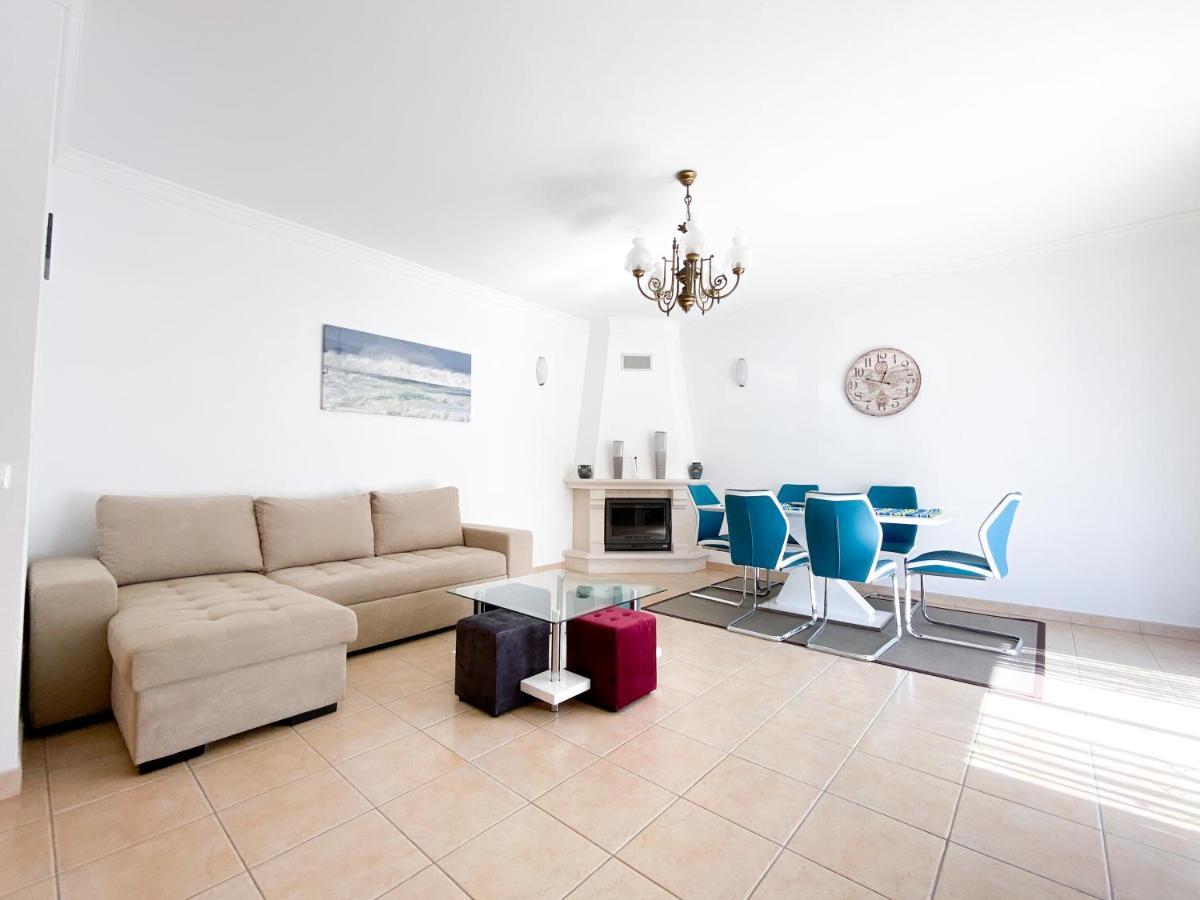 Casa Elena Holiday home *